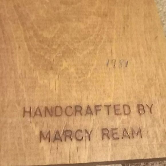 Praying Hands Wood Carving Hand Carved,  Hand Crafted 1981 By Marcy Ream Vintage - Picture 4 of 4